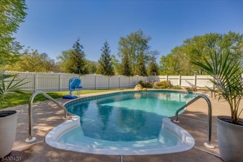 7 Beekmeer Place Mount Olive NJ 07836