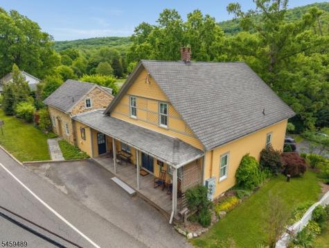 152 Route 627 Pohatcong NJ 08865
