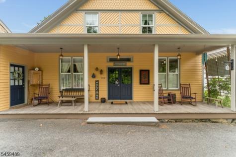 152 Route 627 Pohatcong NJ 08865
