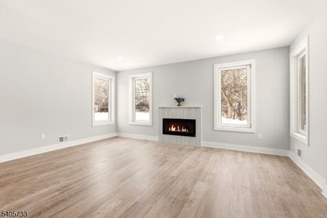 237 S Main Street Raritan NJ 08822