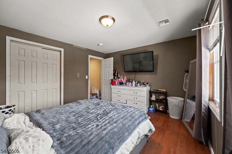 39 Richmond Avenue Paterson NJ 07502