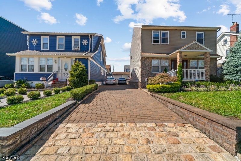 39 Richmond Avenue Paterson NJ 07502