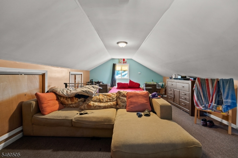 39 Richmond Avenue Paterson NJ 07502