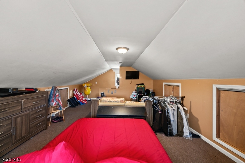 39 Richmond Avenue Paterson NJ 07502