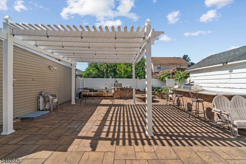 39 Richmond Avenue Paterson NJ 07502