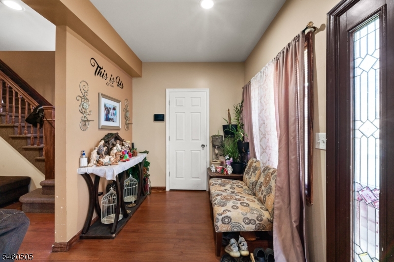 39 Richmond Avenue Paterson NJ 07502