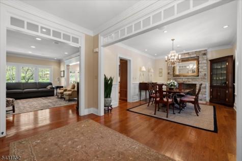 24 Water Street Tewksbury NJ 08833