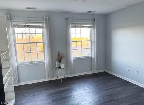 15 Opdyke Road Kingwood NJ 08825