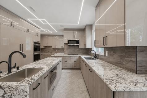 1232 Steeplechase Court Toms River Township NJ 08755