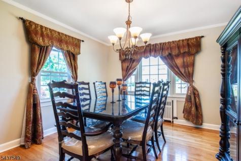 146 Giles Avenue Middlesex NJ 08846