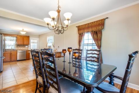 146 Giles Avenue Middlesex NJ 08846