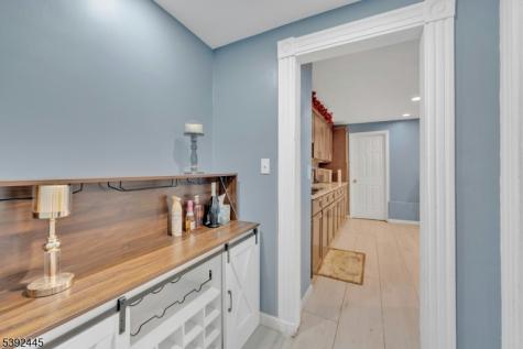 608 Springdale Avenue East Orange NJ 07017