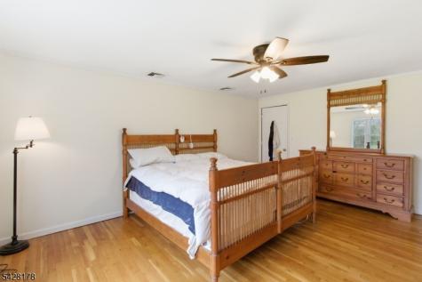 86 Kennedy Road Green NJ 07821
