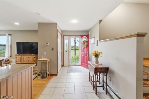 86 Kennedy Road Green NJ 07821