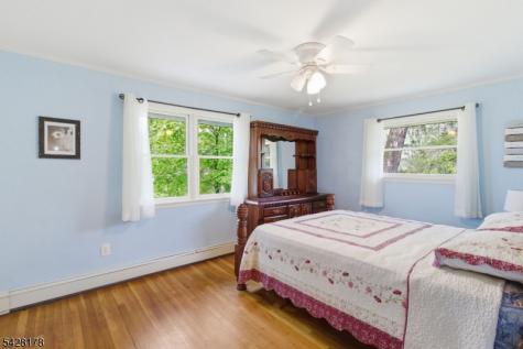 86 Kennedy Road Green NJ 07821