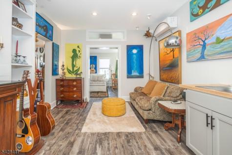 7 York Street Lambertville NJ 08530