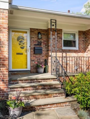 29 Bradford Avenue West Orange NJ 07052