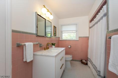 29 Bradford Avenue West Orange NJ 07052