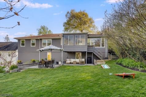 29 Bradford Avenue West Orange NJ 07052