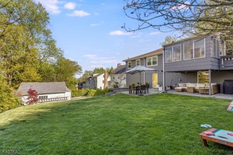 29 Bradford Avenue West Orange NJ 07052
