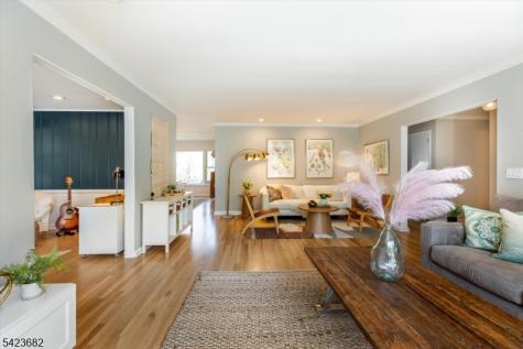 29 Bradford Avenue West Orange NJ 07052