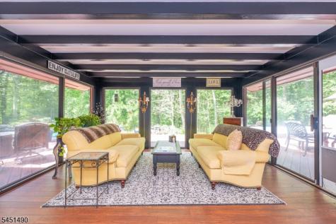 111 Ballantine Road Andover NJ 07821