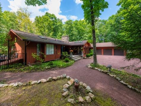 111 Ballantine Road Andover NJ 07821