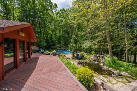 111 Ballantine Road Andover NJ 07821
