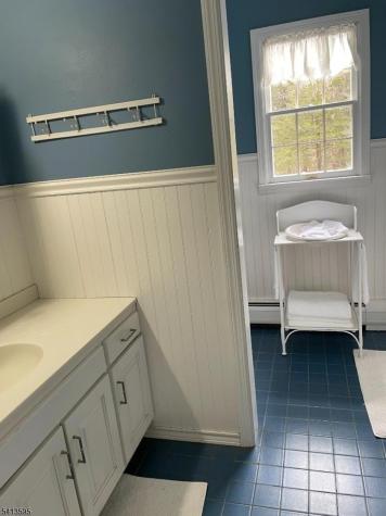 938 Potters Road Stillwater NJ 07860