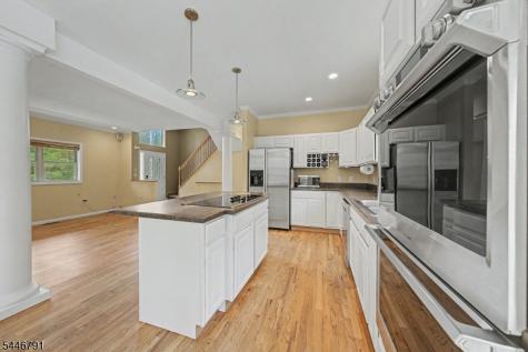 69 Lime Kiln Road Knowlton NJ 07832