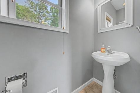 69 Lime Kiln Road Knowlton NJ 07832