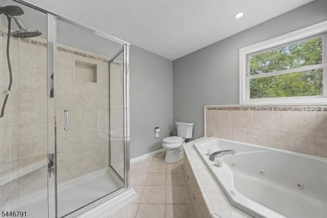 69 Lime Kiln Road Knowlton NJ 07832