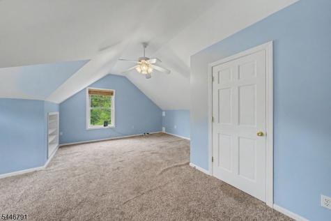 69 Lime Kiln Road Knowlton NJ 07832