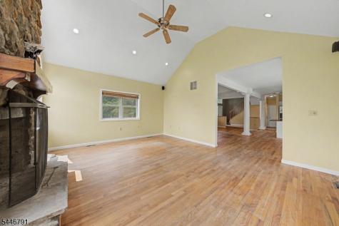 69 Lime Kiln Road Knowlton NJ 07832