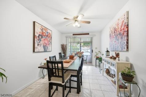15 Orchard Street Bloomingdale NJ 07403