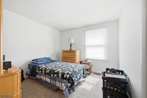 15 Orchard Street Bloomingdale NJ 07403