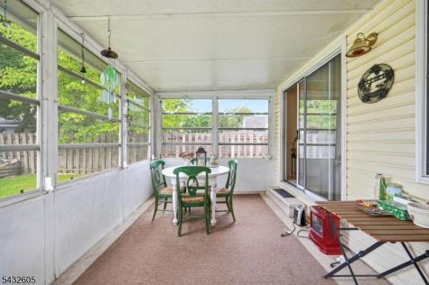 15 Orchard Street Bloomingdale NJ 07403