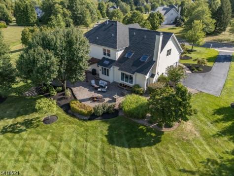 11 Messenger Lane Raritan NJ 08551