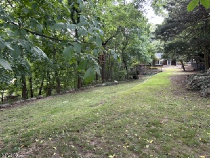 51 Tecumseh Path Lincoln Park NJ 07035