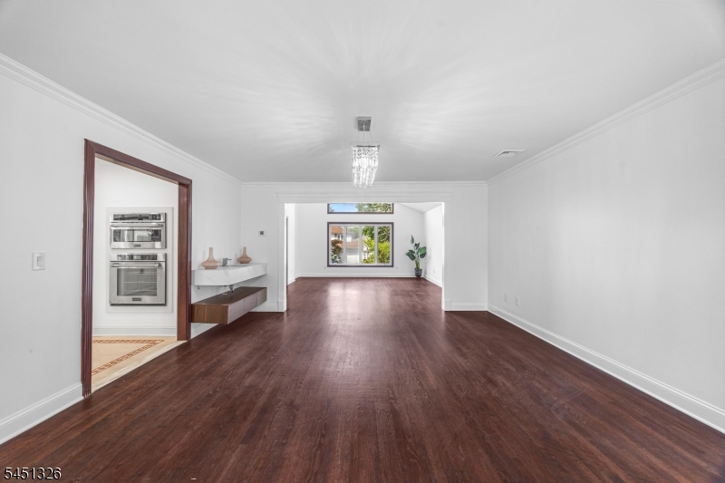 26 Benjamin Drive Springfield NJ 07081