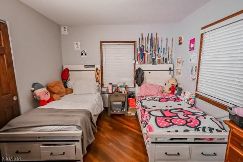 75 Chancellor Avenue Newark NJ 07112