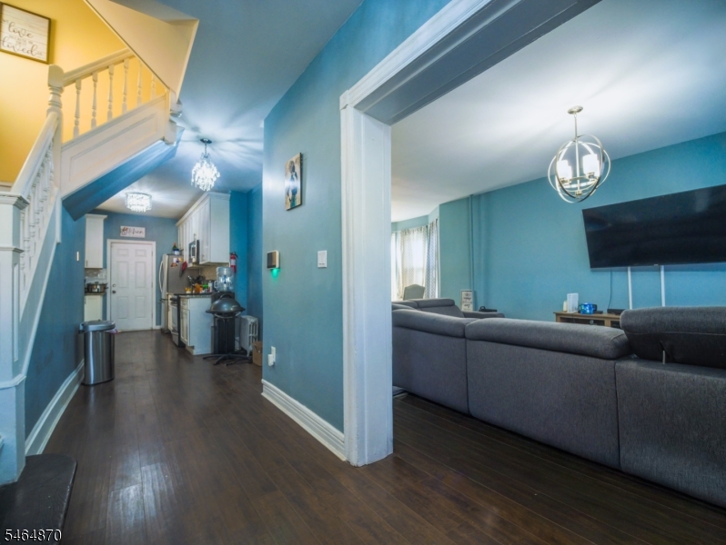 221 Rutledge Avenue East Orange NJ 07017