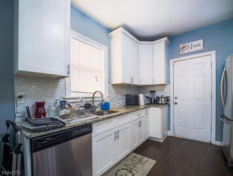 221 Rutledge Avenue East Orange NJ 07017