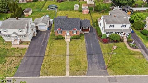 9 Winding Way Pequannock NJ 07444