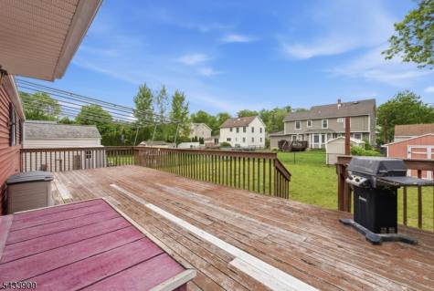 9 Winding Way Pequannock NJ 07444