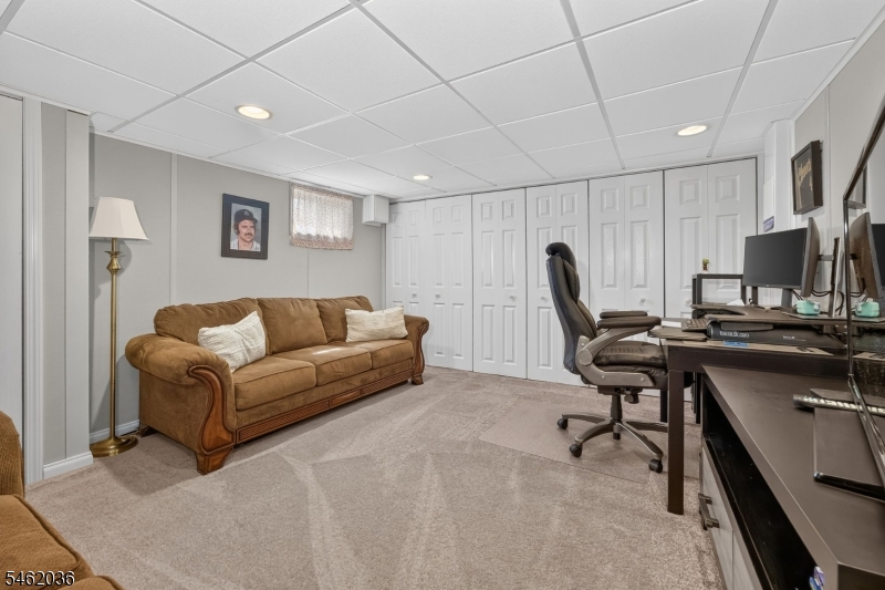 810 Lynwood Street Raritan NJ 08869