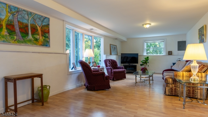65 Parks Road Denville NJ 07834
