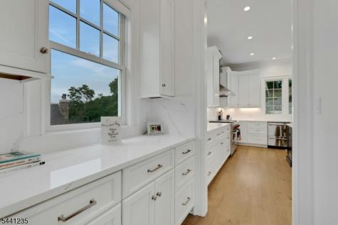 61 Slayton Drive Millburn NJ 07078