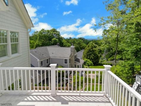 61 Slayton Drive Millburn NJ 07078
