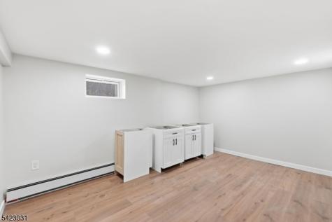 325 Schley Street Newark NJ 07112